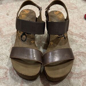 OTBT Brown Leather Wedge Sandals